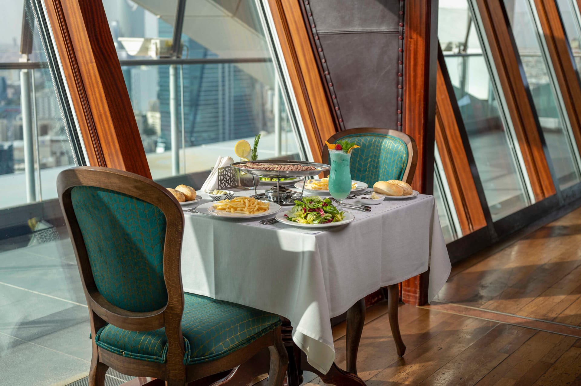 انتروكوت الفيصلية restaurant view